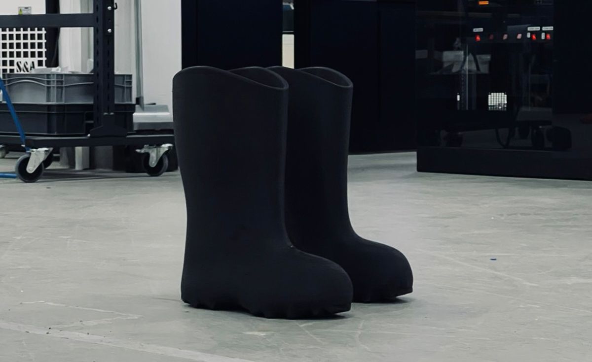 kanye-enlists-zellerfeld-to-create-3d-printed-boot-for-yzyszn-9
