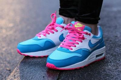 Nike Air Max 1 Clear Water Pink Power 3