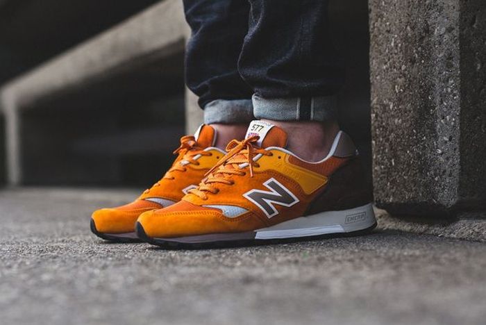 New Balance 577 Orange Feature