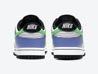 Nike Dunk Low Green Strike