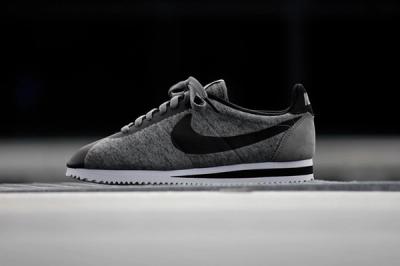 Nike Cortez Tech Fleece Tumbled Grey