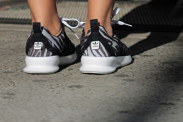 Adidas Originals Sl Loop Runner Zebra 2