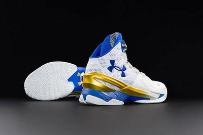 Under Armour Curry 2 Gold Rings 1 1