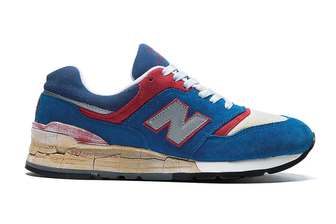 Nb 997 Blue Red