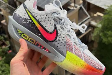 Snow Globe Included: Nike Zoom GT Cut 3 ‘Christmas’