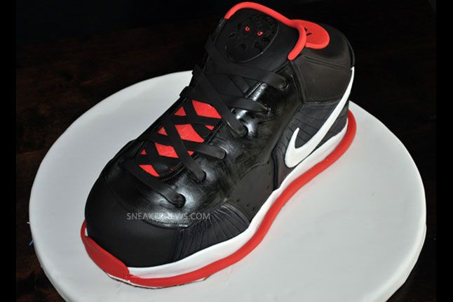 Sneaker Freaker Sneaker Cakes Nike Lebron 9 01 1