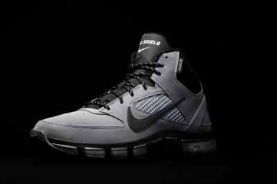 Nike Free Trainer 7 0 Shield Silver Quater 1