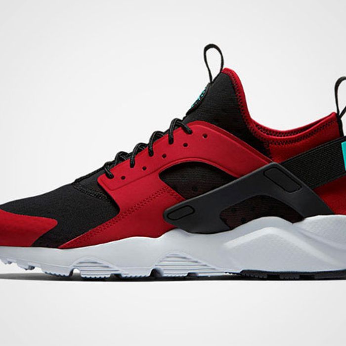 fe spise Økonomisk Nike Air Huarache Ultra (Black/Red) - Sneaker Freaker