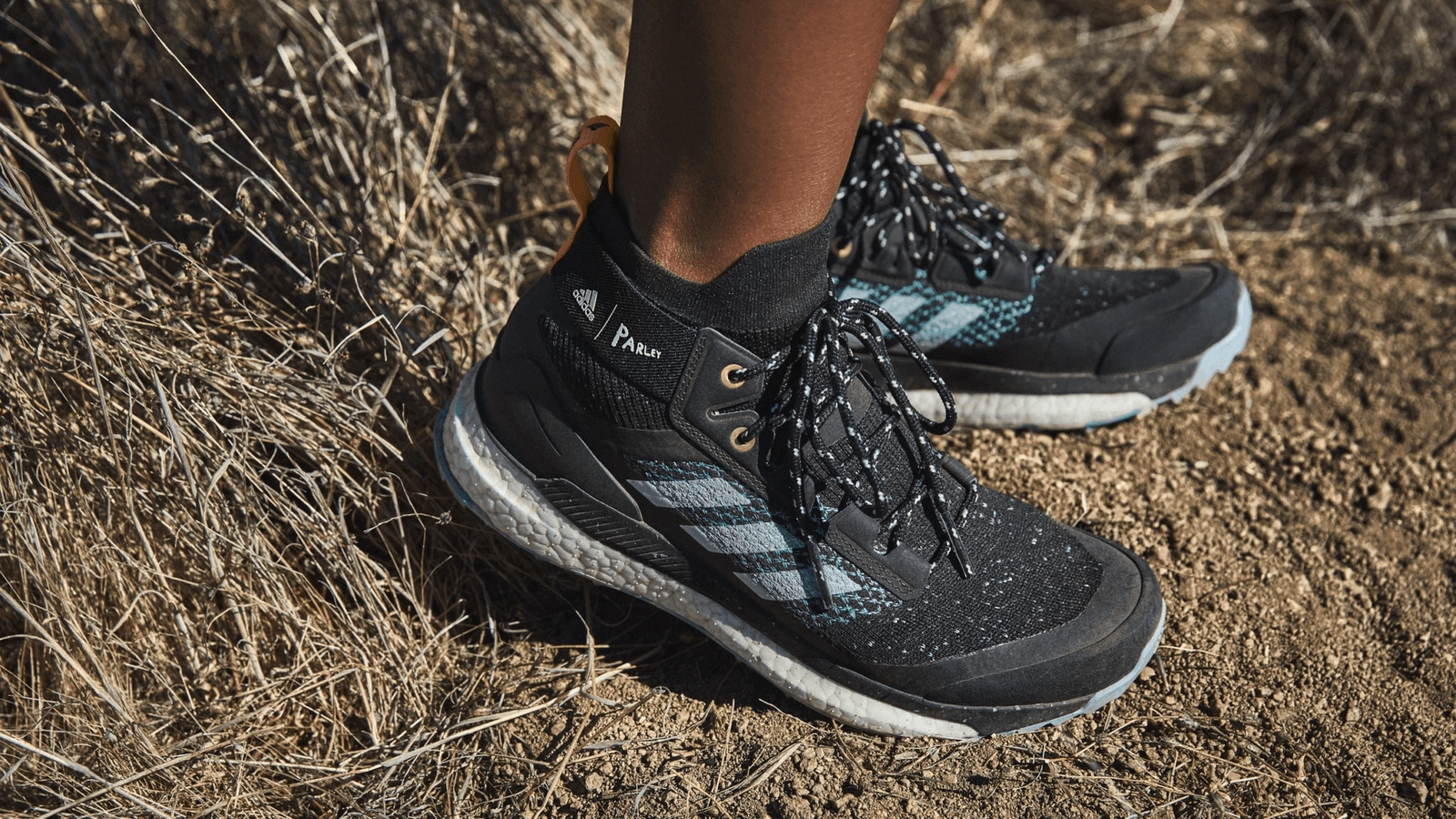 trendy workout sneakers