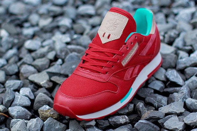 Reebok Cl Leather Utility Red Teal 2
