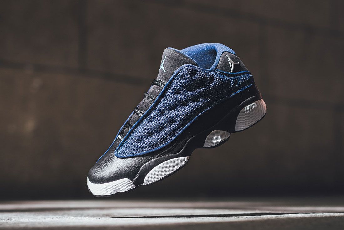 Air Jordan 13 Low (Navy) - Sneaker Freaker