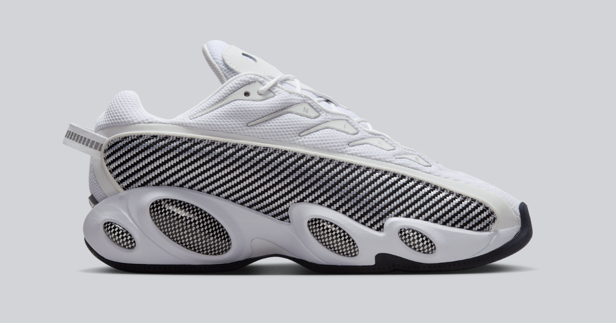 悠　nocta Nike NOCTA Glide Debuts in Striking 'White/Black/University