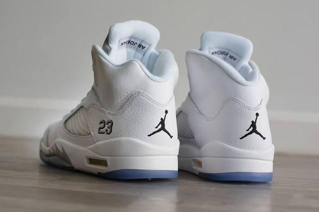 white jordan 1 5.5