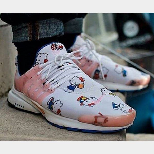 nike presto on feet