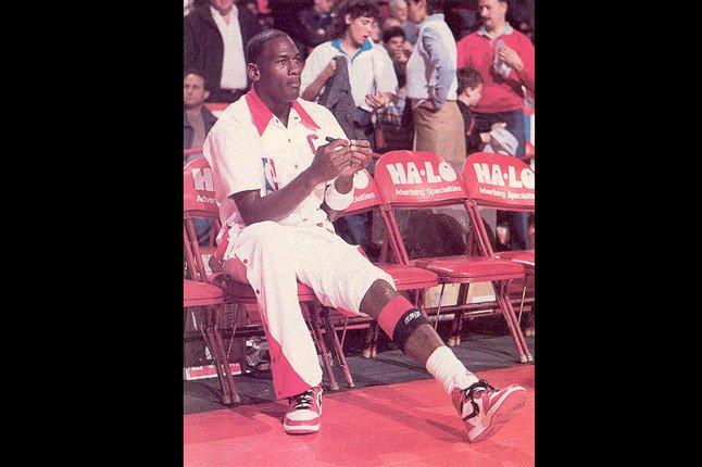 Jordan Knee Hurt 1