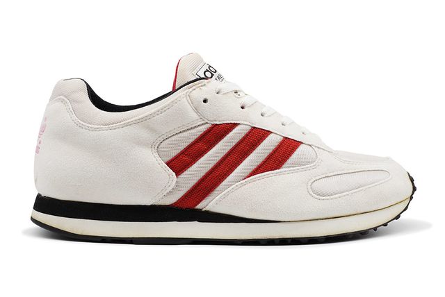 yeezy 700 white on feet