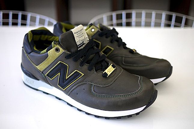 new balance 576 gold