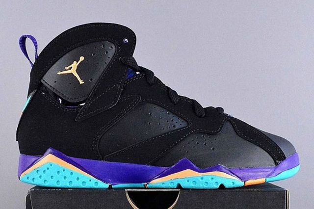 Air Jordan 7 Gs (Court Purple) - Releases