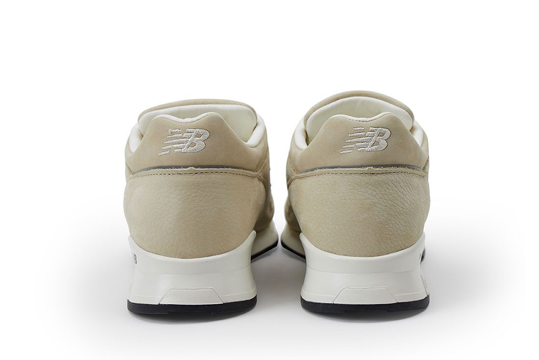Pop New Balance 1500 Pearl White Pair Heel