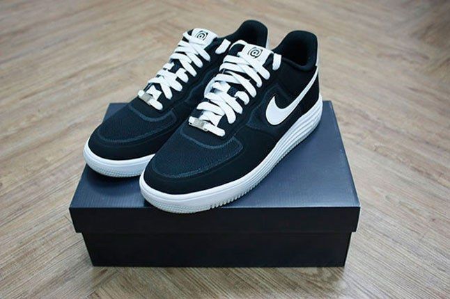 Nike Lunar Force 1 Bearbrick 1