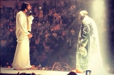 Kanye West Live Yeezy 2 Jesus