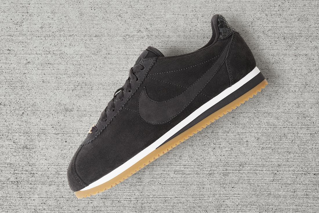 A L C X Nike Cortez 113