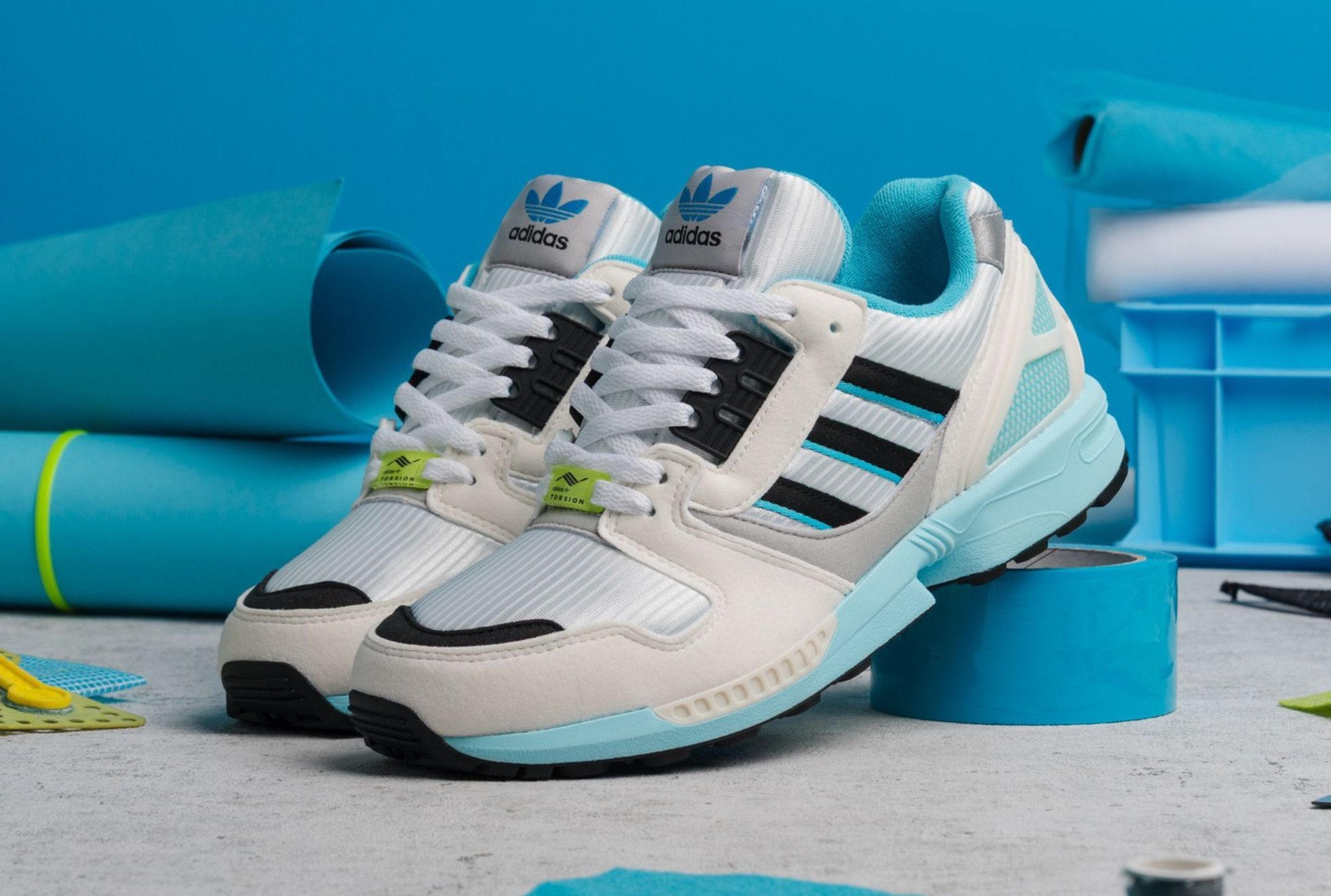 ワンコ Overkill Resurrect the Rare adidas ZX 8000 'France' - Releases
