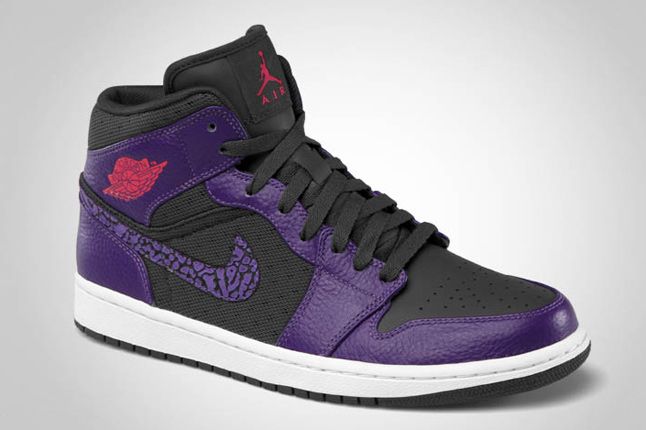Air Jordan 1 Phat Anthracite Club Purple Spark 02 1