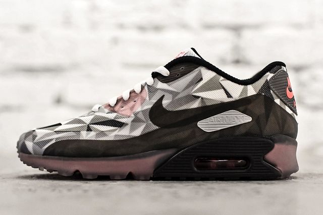 Nike Air Max 90 Ice White Cool Grey Black Infrared