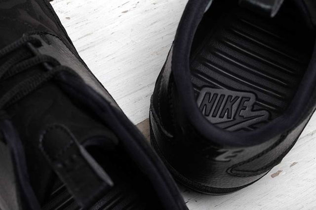 Nike Solarsoft Moc Qs Black White Pack 5