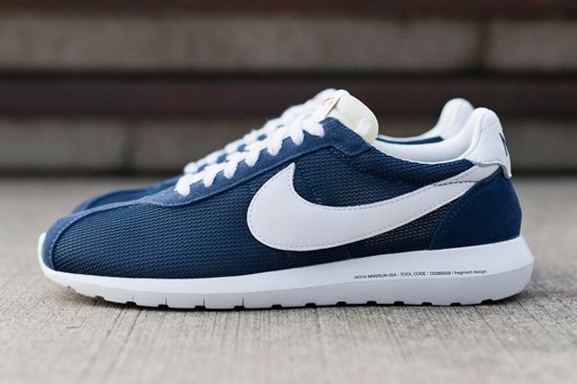 Fragment Design Nike Roshe Run 4