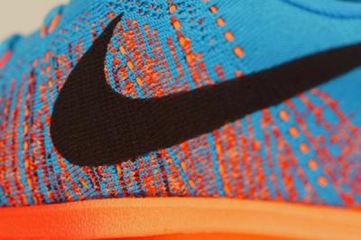 Nike Flyknit Air Max Vivid Blue Atomic Orange 1