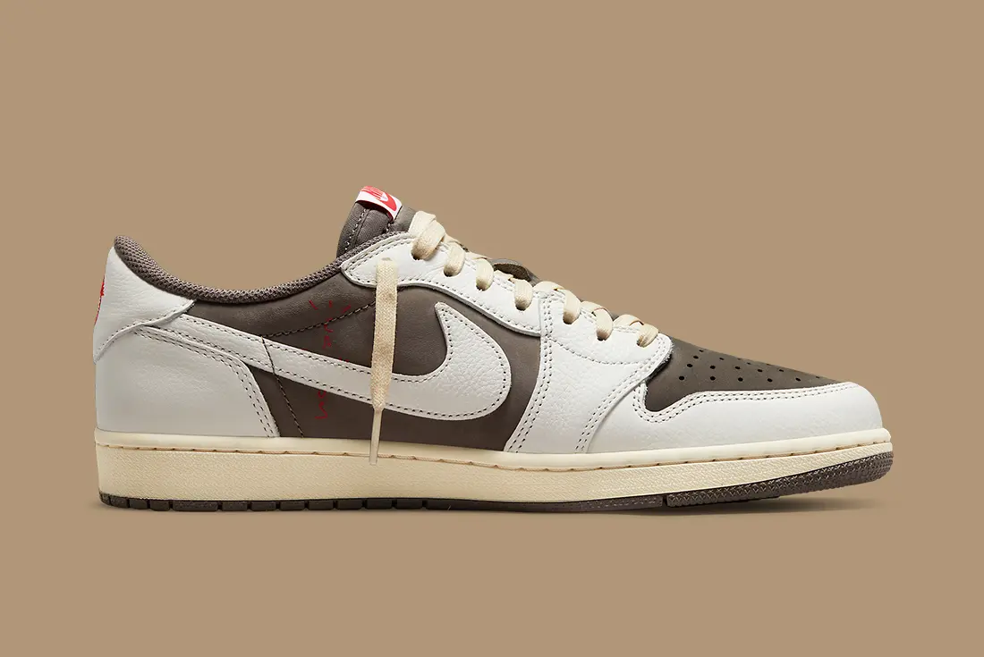 LEBRON-XII-NSW-LIFESTYLE-QS-DM7866_162_C_PREM.jpg?fm=webp