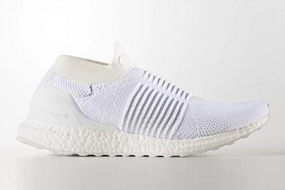 Adidas Ultra Boost Laceless White Beige2