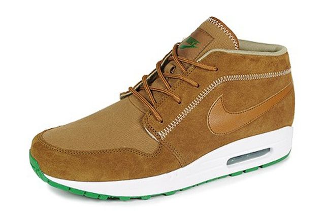 Nike Wardour Max1 Britishtan Khaki Front Quarter 1