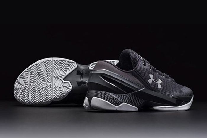 The Under Armour Curry Two Low (Essential) - Releases