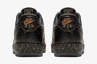 Zcw Nike Shoe Red Bottom Air Force Ones Glitter Rains Down On Nike