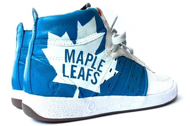 Maple Leafs 00 1