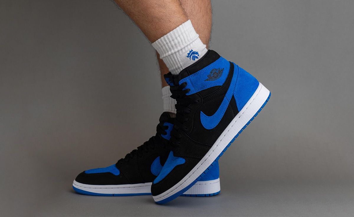 The Air Jordan 1 'Royal Reimagined' Appears on Nike SNKRS