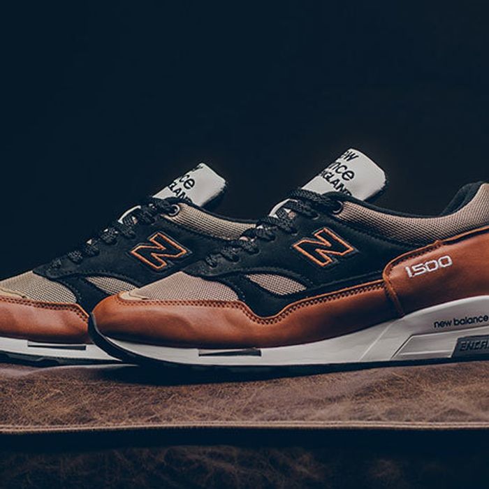Cálculo buque de vapor Muchas situaciones peligrosas New Balance Offers Up a Made in England 1500 With Brown Leather - Sneaker  Freaker