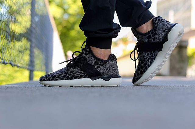 Adidas fashion tubular primeknit carbon black