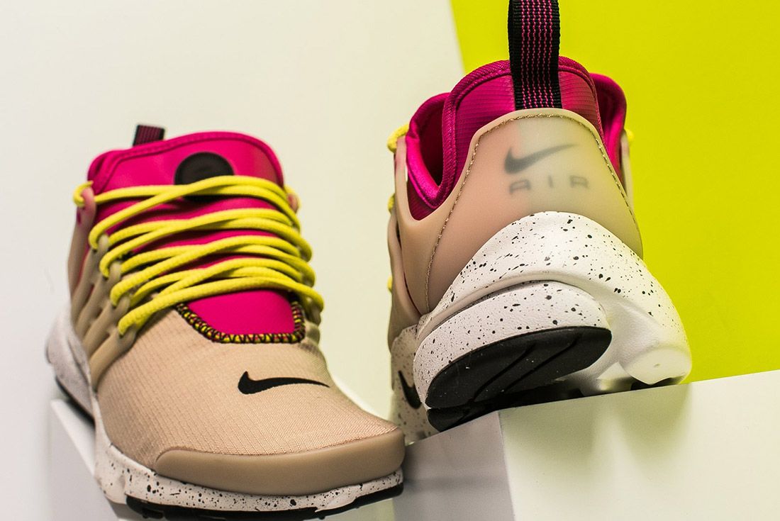 Nike Womens Air Presto Ultrasi Mushroom Deadly Pink 3