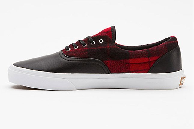 Vans Flannel Era Ca Red Black Profile Side 1