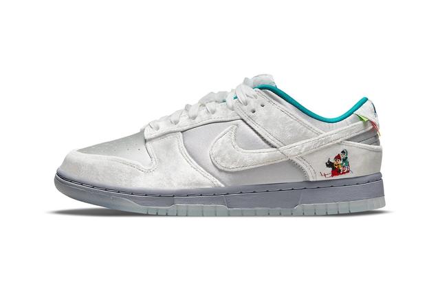 Christmas Has Come Early For the Nike Dunk Low - Sneaker Freaker