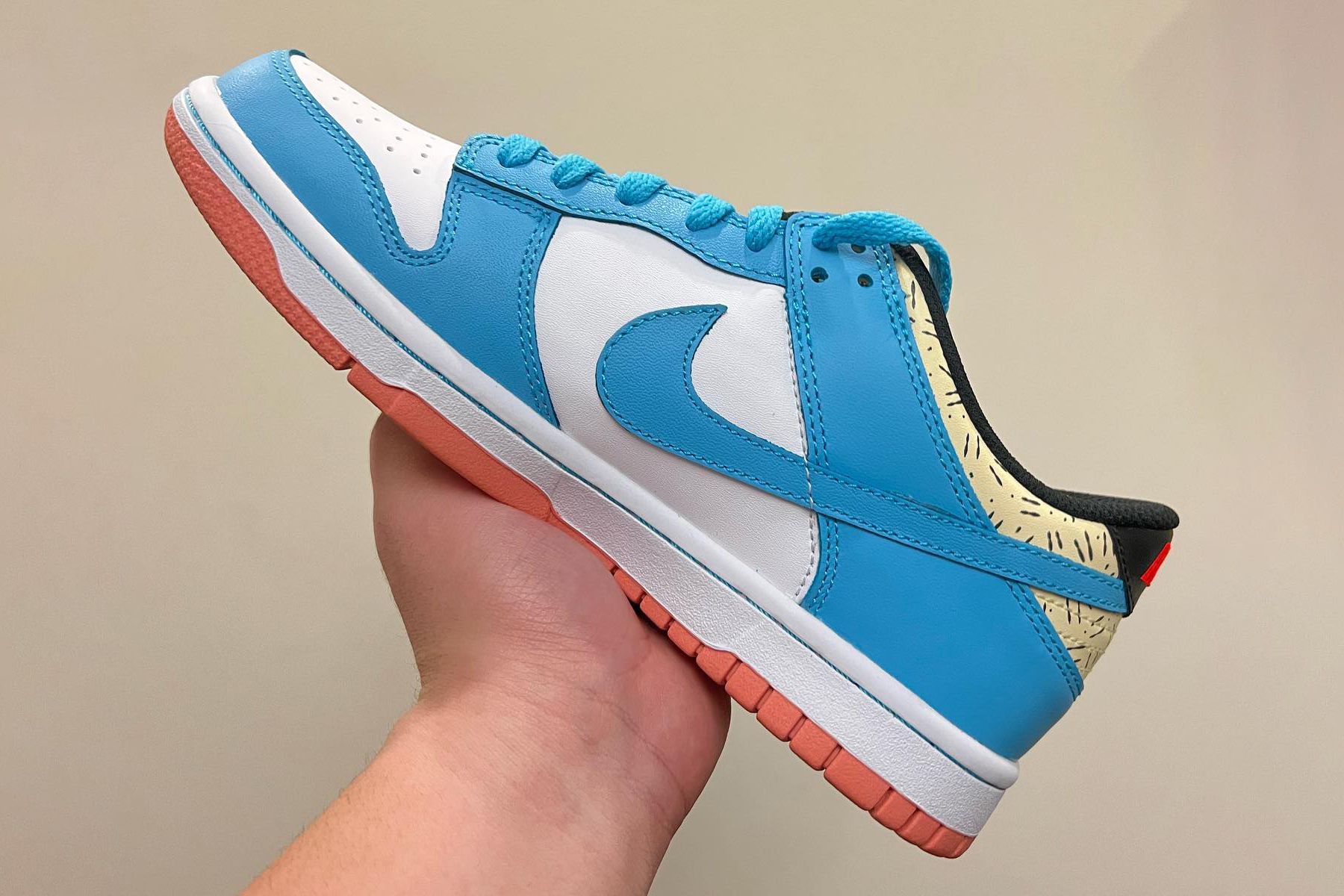 DUNK LOW RETRO DUSTY CACTUS, Be True To Your School Pack