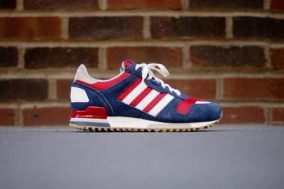 Adidas Zx700 Navy Red Profile 1
