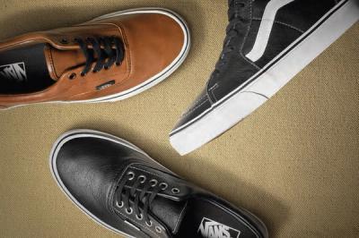 Vans Aged Leather Classics Pack Holiday 2012 1