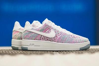 Nike Air Force 1 Flyknit Low 2