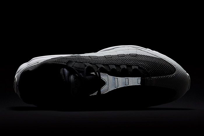 Nike Air Max 95 Ultra Essential Black White 1