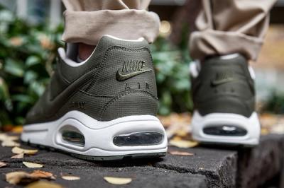 Nike Air Max Command Army Olive 1